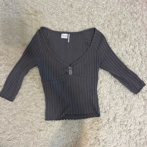 Urban outfitters Henley button top size small, lightly worn